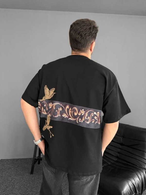 Camiseta Crispus