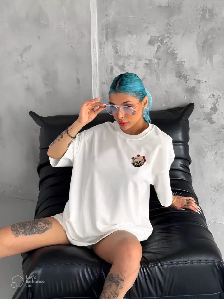 Camiseta Adelyta